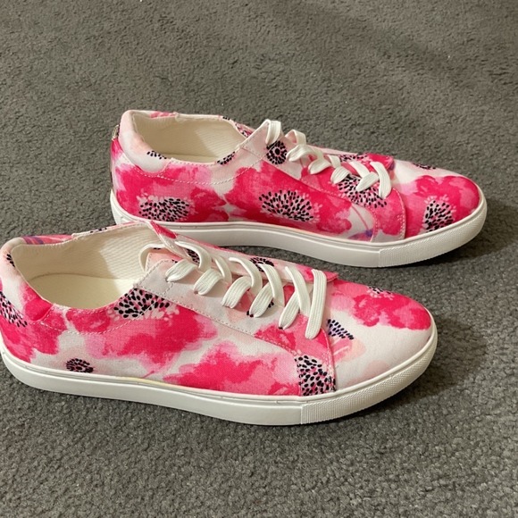 Kenneth Cole NY Kam Sz 9.5 canvas sneaker pink hot pink black white floral print - Picture 3 of 9